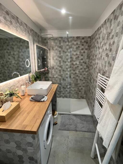 Studio Cosy Avec Terrasse Sur La Plage 滨海拉塞讷 外观 照片